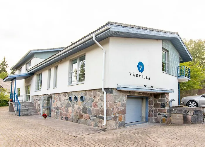 Vaeevilla Hotel *